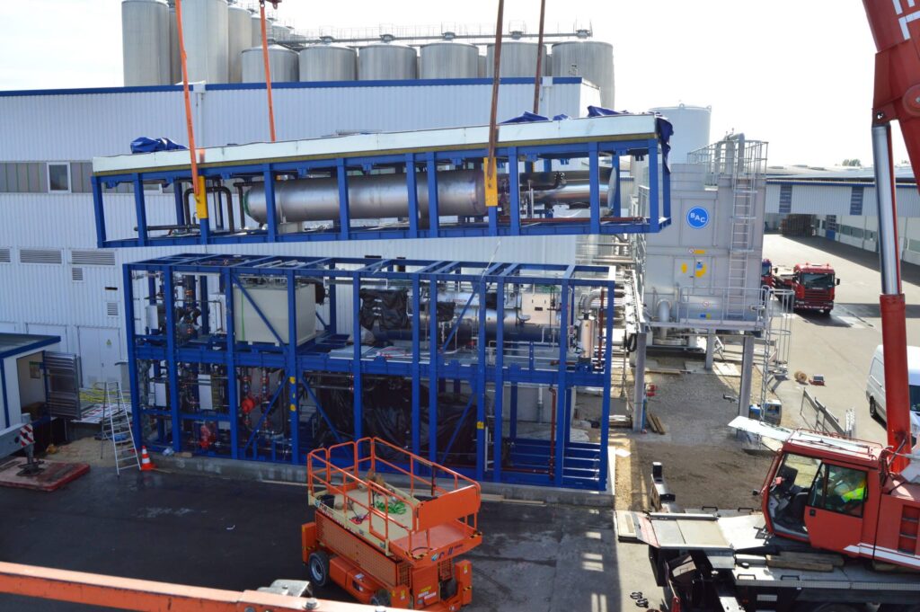 Aufbau BHKW für eine Brauerei mit Autokran